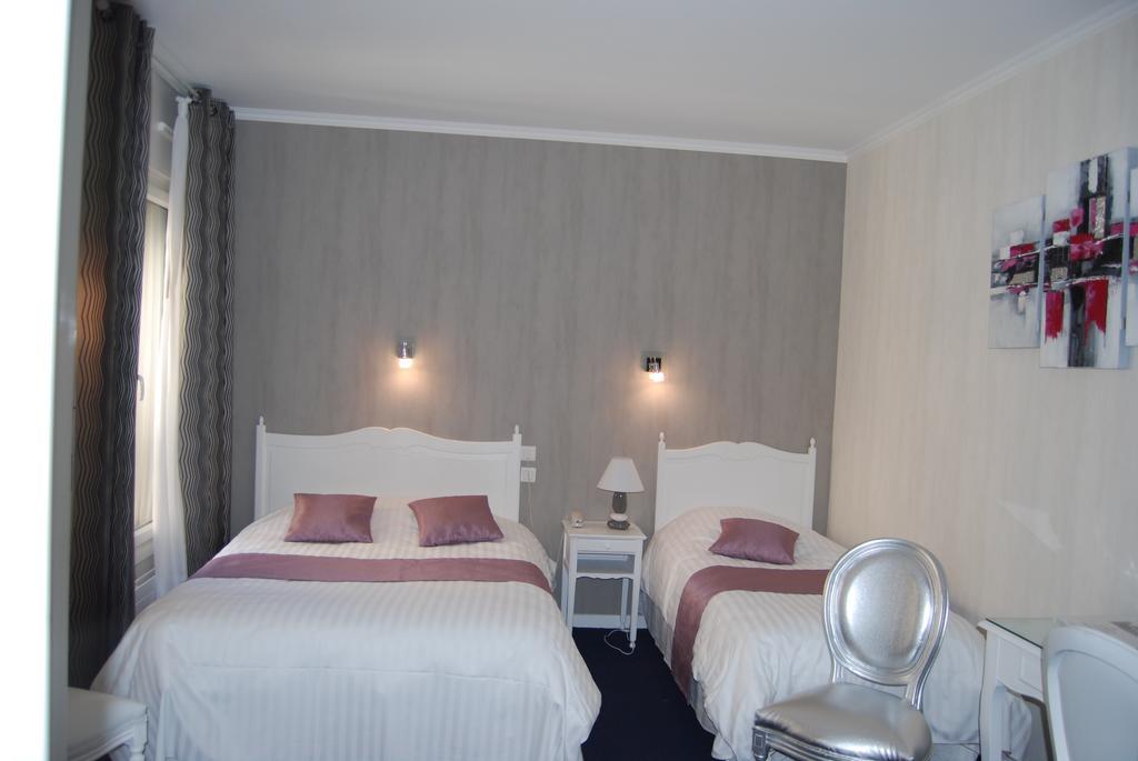 Hotel Biney Rodez Esterno foto