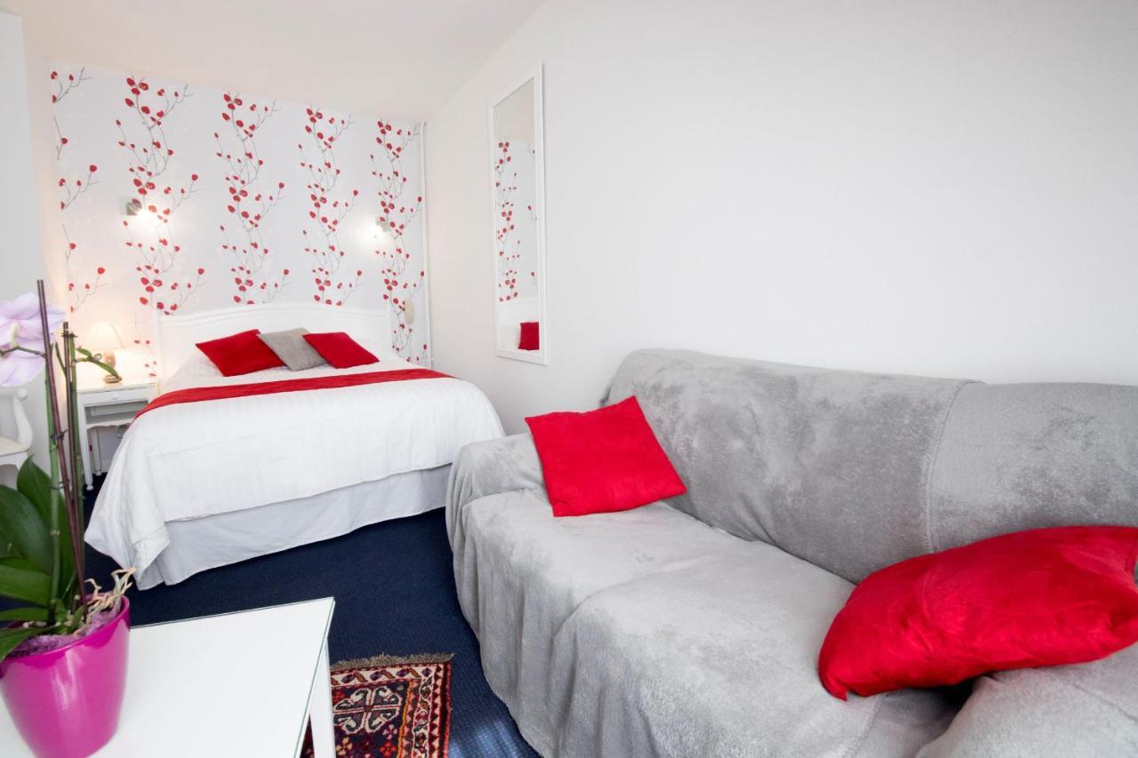 Hotel Biney Rodez Esterno foto