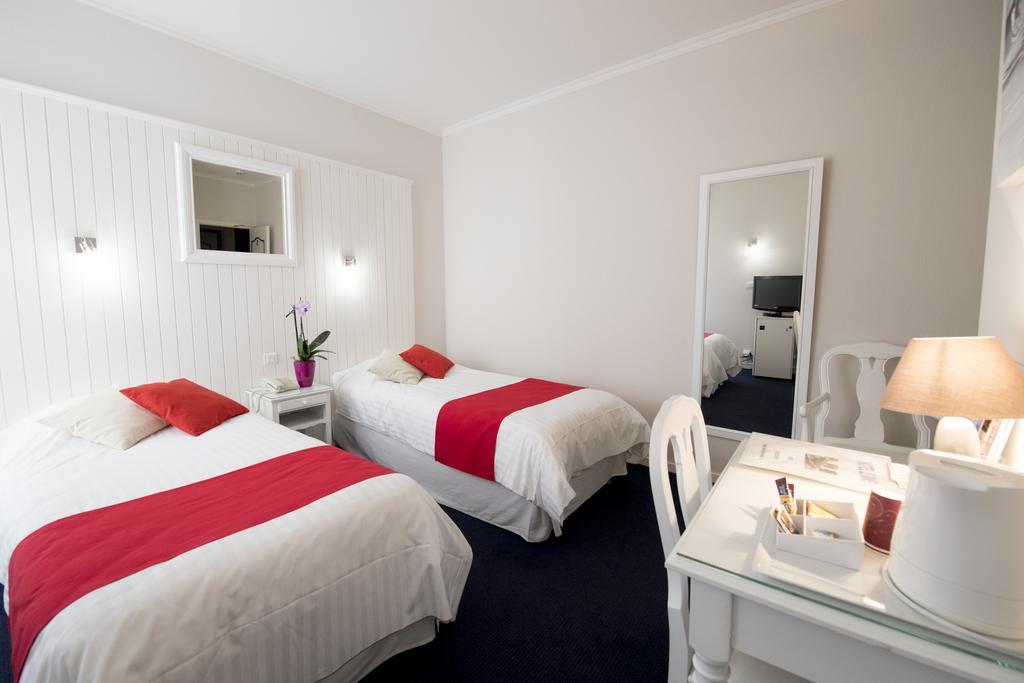 Hotel Biney Rodez Esterno foto
